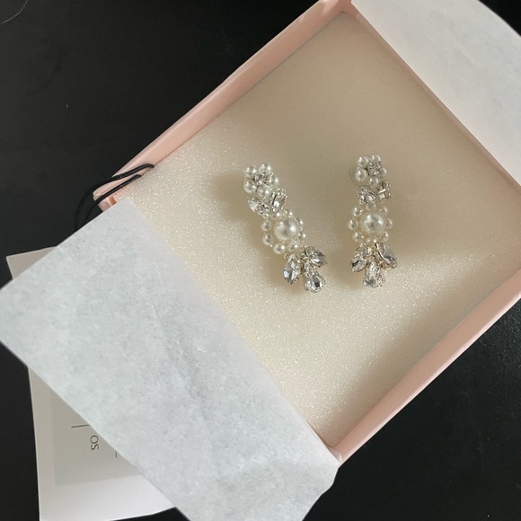 Bridal Simone Rocha Wedding Silver and White Crystal and Pearl Drop Earrings - Picture 2 of 6